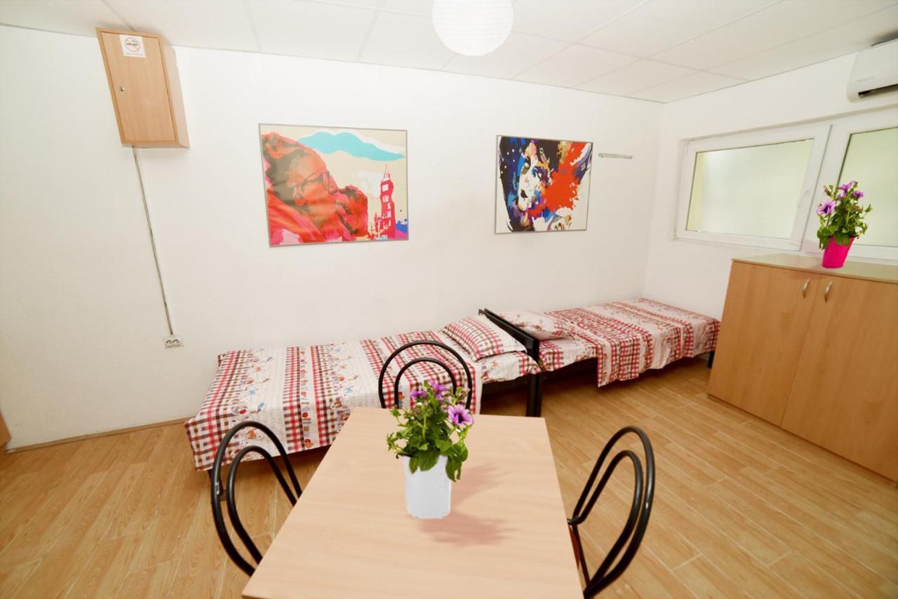 Hiljadnikov Apartments Štip Esterno foto